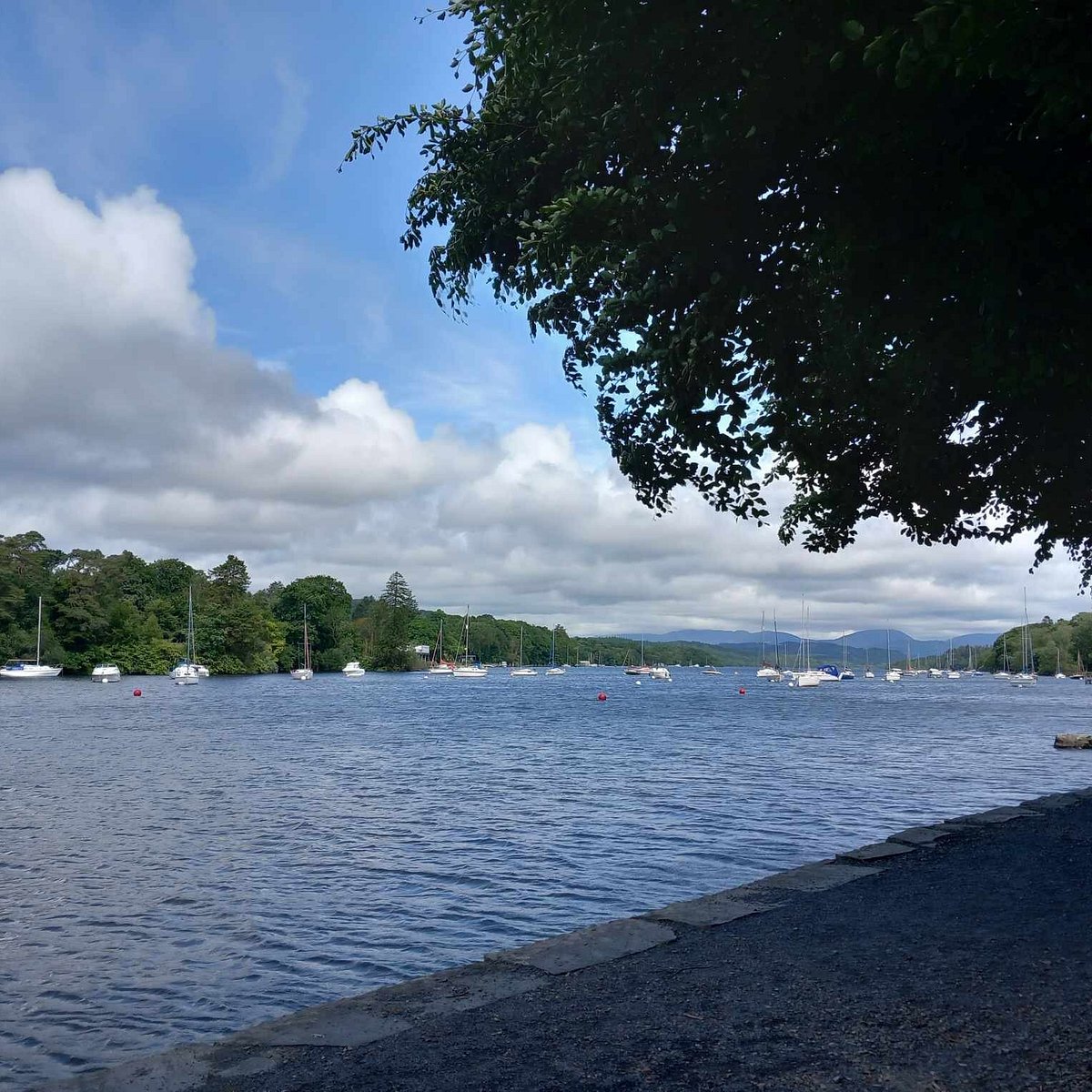 The lakeshore lawns at Fell Foot Park, south end of Windermere